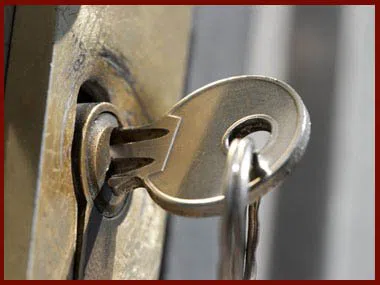 Locksmith Lock Store Portland, OR 503-716-1487 - 2-lock-and-key